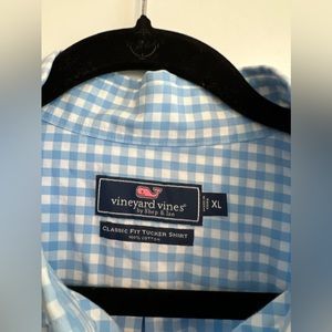 Vineyard Vines Classic Fit Tucker Shirt (Men's) - Size XL